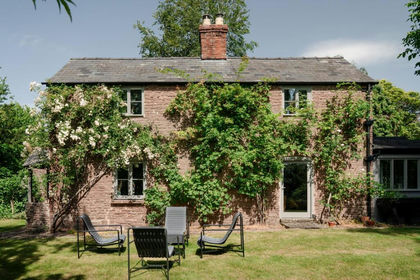 Cottage for sale in Llanwarne