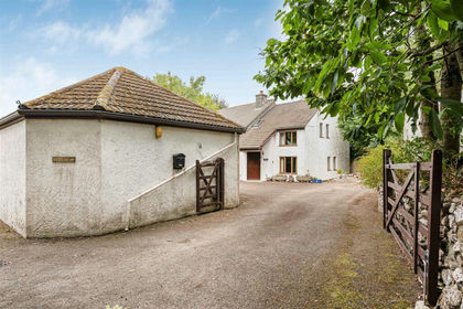 1 acre of House with Land for sale in St. Newlyn East