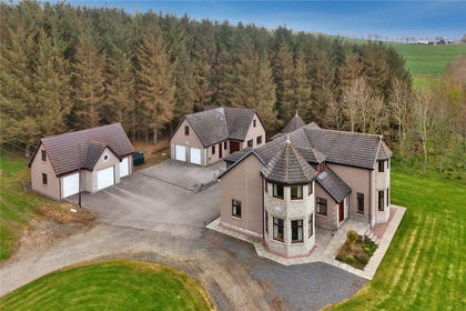 24 acres of House with Land for sale in Gordon and Buchan