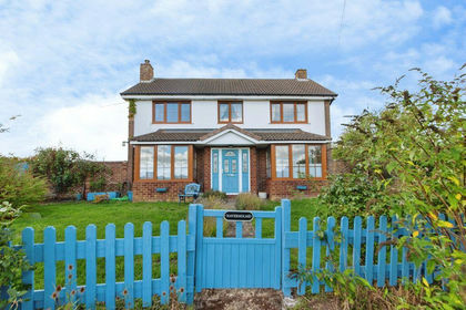 2 acres of House with Land for sale in Stewton