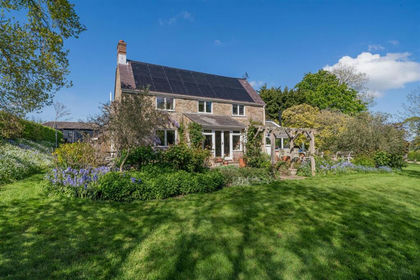 1.9 acres of Cottage for sale in Nettlestone and Seaview