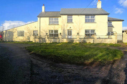 8 acres of Agricultural Land for sale in Roborough