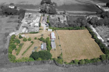 2.8 acres of House with Land for sale in Wainfleet St Mary