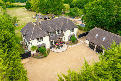 1 acre of Land for sale in Mayland