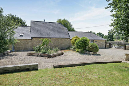 Barn Conversion for sale in Ashton Keynes