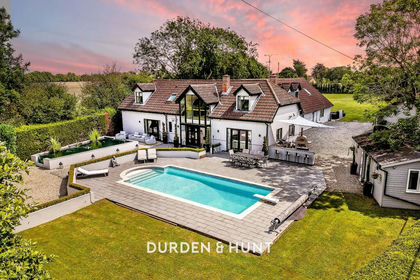 2 acres of Land for sale in High Laver