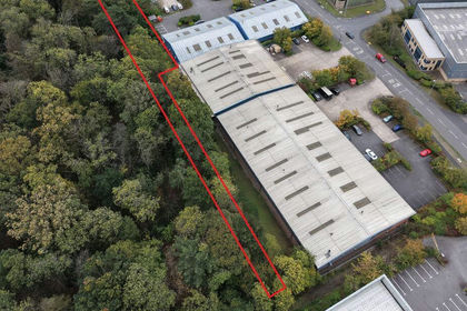 5.6 acres of Cheap Land for auction in Bardon