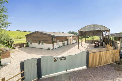 2.8 acres of House with Land for sale in Payhembury