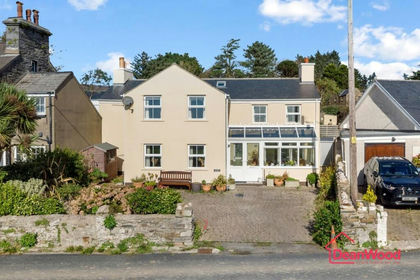 8 acres of Cottage for sale in undefined