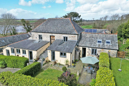 Barn Conversion for sale in Constantine