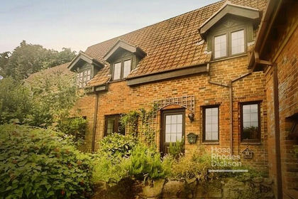 Barn Conversion for sale in Northwood