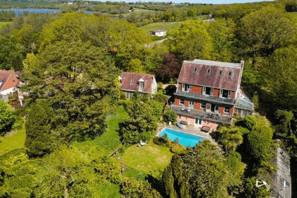 3.6 acres of House with Land for sale in Bexhill-on-Sea
