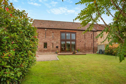 Barn Conversion for sale in Linton (Penyard Ward)