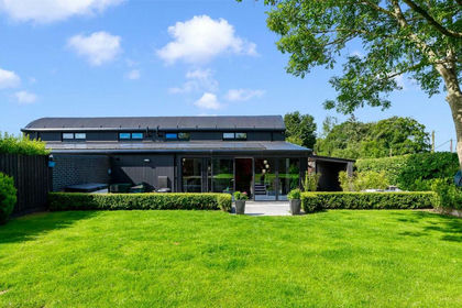 Barn Conversion for sale in Dalston