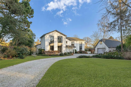 1.2 acres of House with Land for sale in Aldingbourne