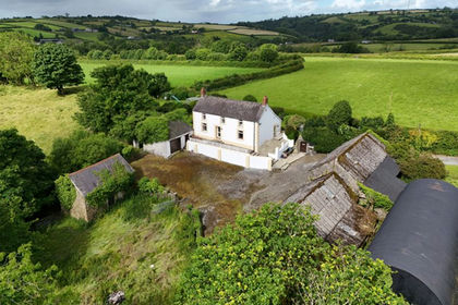 11.8 acres of House with Land for sale in Carmarthen