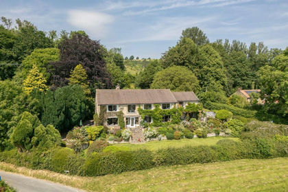 1.6 acres of House with Land for sale in Ampleforth