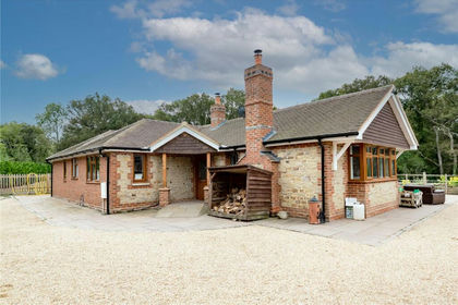 3.2 acres of House with Land for sale in Normandy