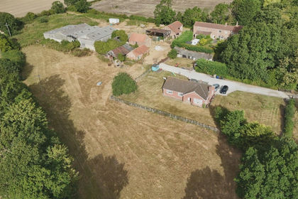 3.6 acres of House with Land for sale in Cliffe