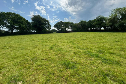 9.9 acres of Vacant Land for sale in South Brent