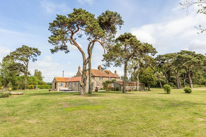 1.5 acres of House with Land for sale in Barwick