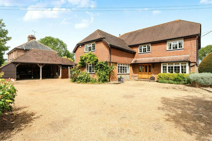 3.4 acres of House with Land for sale in Hooe