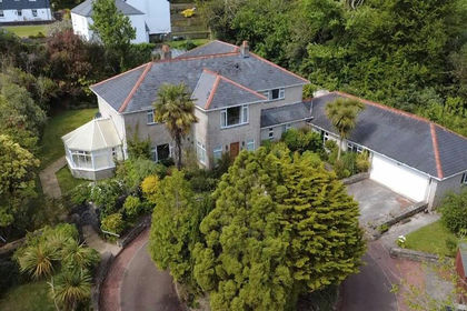 1 acre of House with Land for sale in St Austell Bay