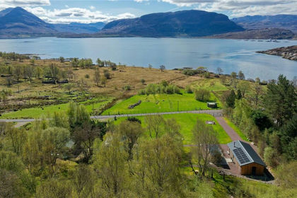 3 acres of Smallholding for sale in Inverness, Skye and West Ross-shire