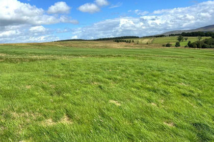 203.1 acres of Agricultural Land for sale in Kilmarnock and Loudoun