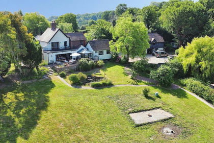 2 acres of House with Land for sale in Guestling