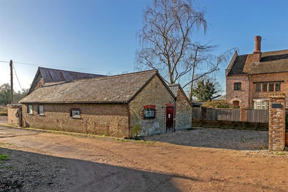 Land for sale in Houghton Regis