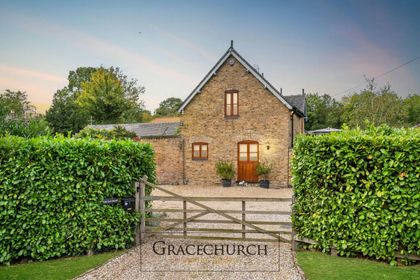 Barn Conversion for sale in Nazeing