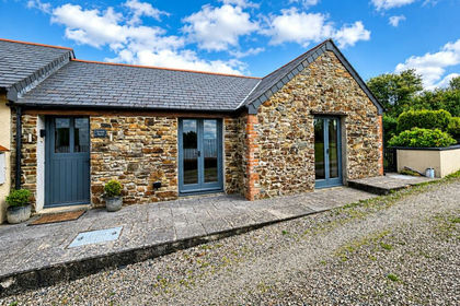 Barn Conversion for sale in Poundstock