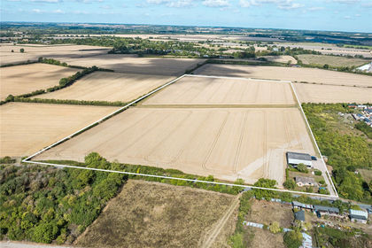 27.7 acres of Small Farm for sale in Royston