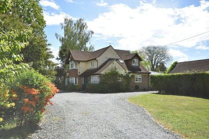 1.4 acres of House with Land for sale in Felbridge