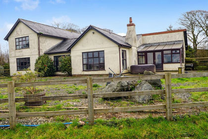36.5 acres of Smallholding for sale in St. Keyne and Trewidland