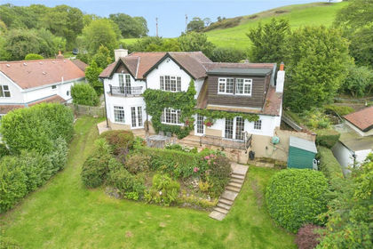 1 acre of House with Land for sale in Llansanffraid Glan Conwy