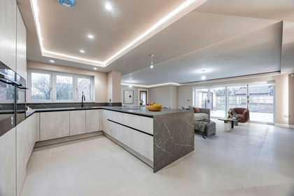 6 acres of House with Land for sale in Longton