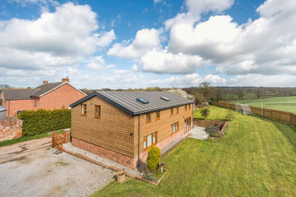 Land for sale in Rockbeare