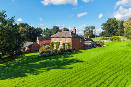 3.5 acres of House with Land for sale in Brailsford