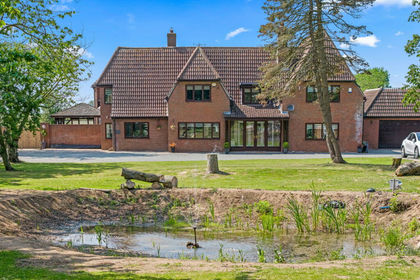 1 acre of Land for sale in Croft