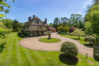 3.5 acres of House with Land for sale in Horsmonden