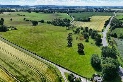 13.3 acres of Agricultural Land for sale in Thirkleby High and Low with Osgodby