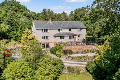 1.6 acres of Land for sale in Llanarmon-yn-Ial