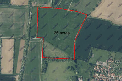 25 acres of Agricultural Land for sale in Wellingore