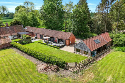 Barn Conversion for sale in Gonalston