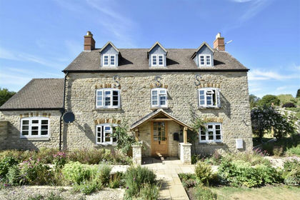 2 acres of Land for sale in Lower Heyford