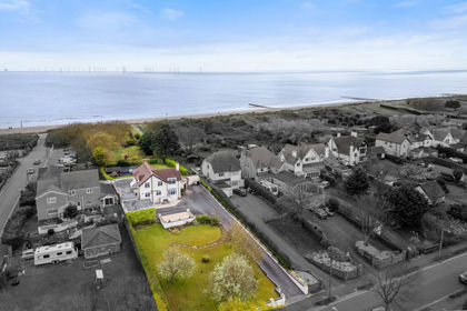 1 acre of House with Land for sale in Skegness