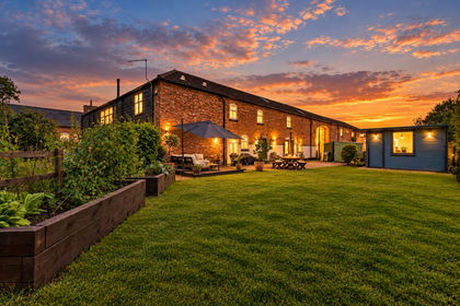 Barn Conversion for sale in Dodcott cum Wilkesley