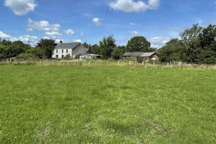3 acres of Agricultural Land for sale in Gwaun-Cae-Gurwen